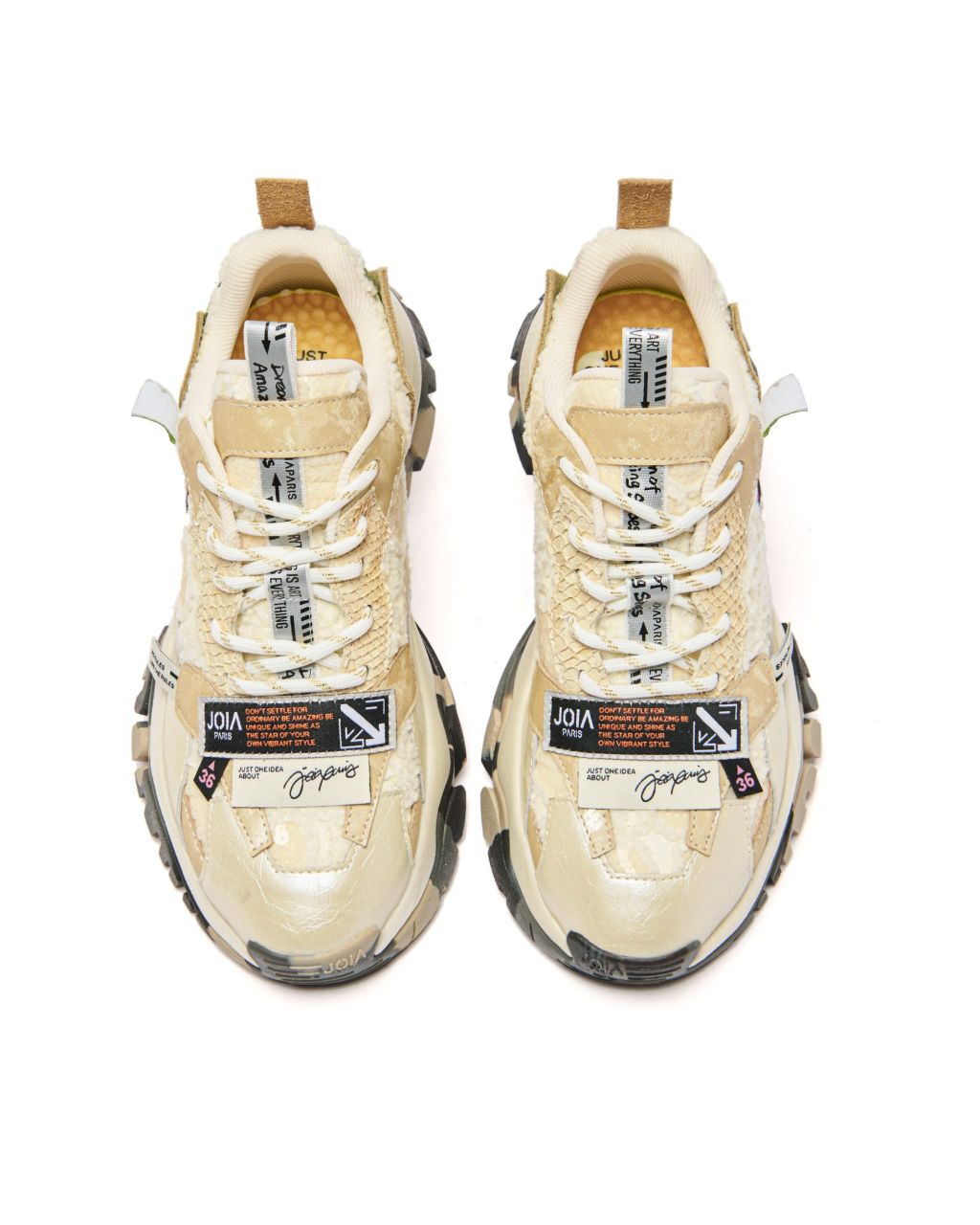 LABEL BEIGE WHITE